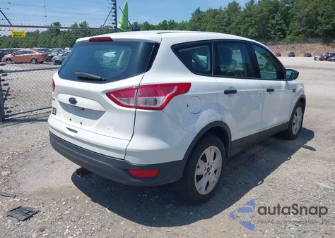 2015 Ford Escape S из США, поврежденный, VIN 1FMCU0F7XFUA82189